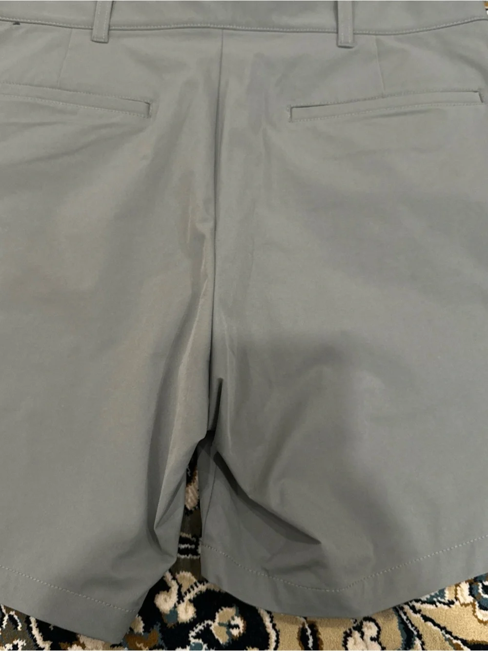 J. Crew Men’s Light Gray Flat Front Performance Shorts